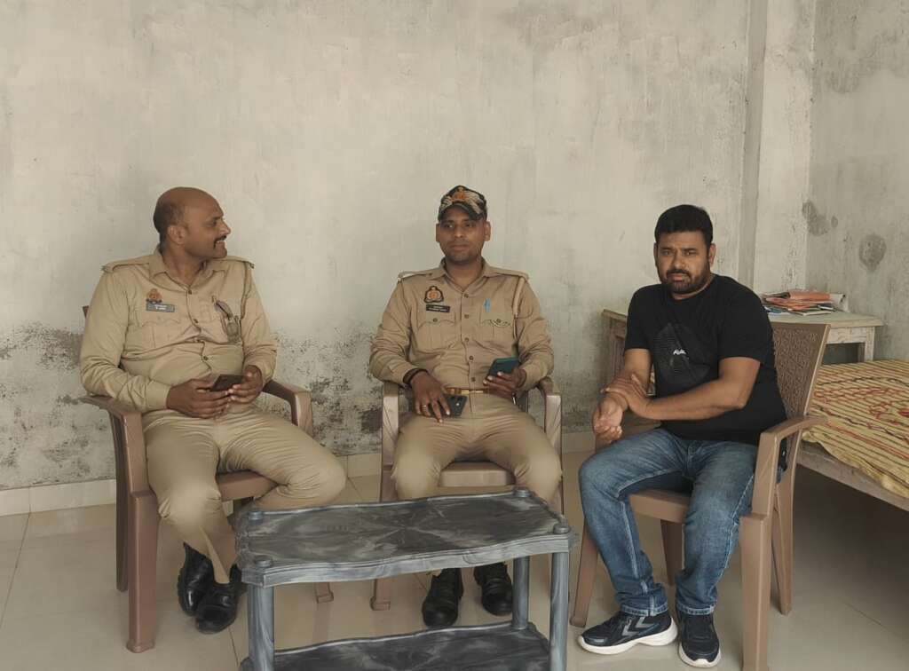 लखनऊ पुलिस ने फिर किया हाउस अरेस्ट, समाज की आवाज उठाने से रोका जा रहा : राष्ट्रीय कल्याण मंच, सरकार हर मुद्दे पर फेल राष्ट्रीय अध्यक्ष का आरोप