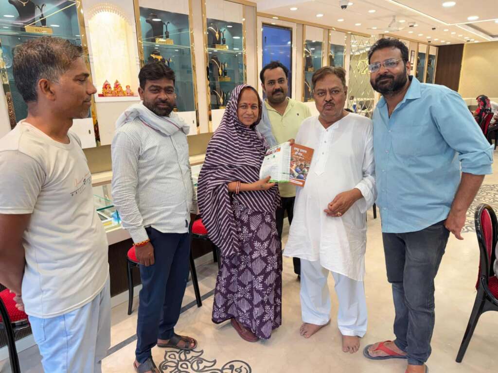 मलिहाबाद में विधायक जय देवी कौशल ने किया जनसंपर्क, सुनीं क्षेत्रवासियों की समस्याएं