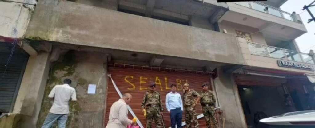 कानपुर विकास प्राधिकरण का चला हंटर, बर्रा में अवैध निर्माण सील