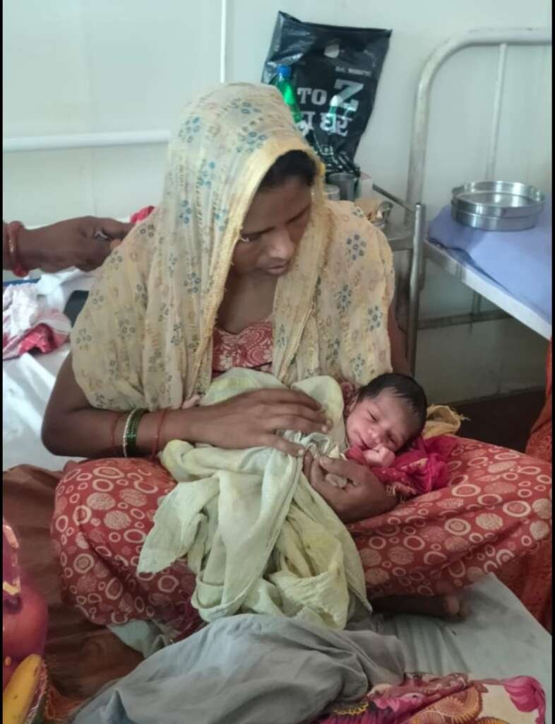 पिता की अंतिम यात्रा के दिन बेटी ने लिया जन्म, जन्म से पहले ही उठ गया मासूम के सिर से पिता का साया