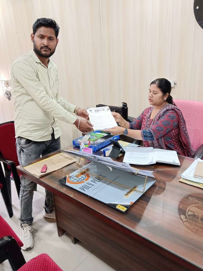 वन विभाग में पारदर्शिता और जवाबदेही को लेकर एसडीओ को दिया 7 सूत्रीय ज्ञापन